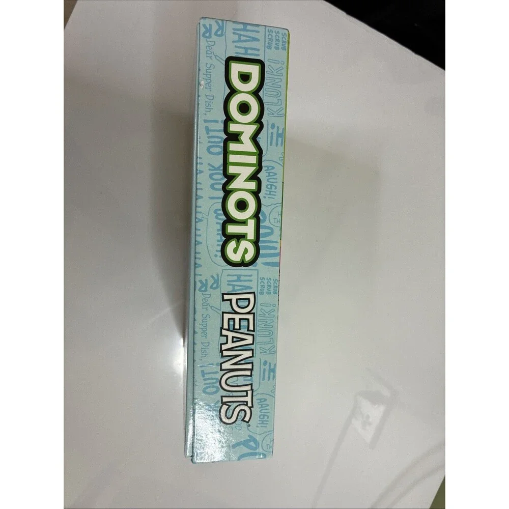 Peanuts Dominots Game